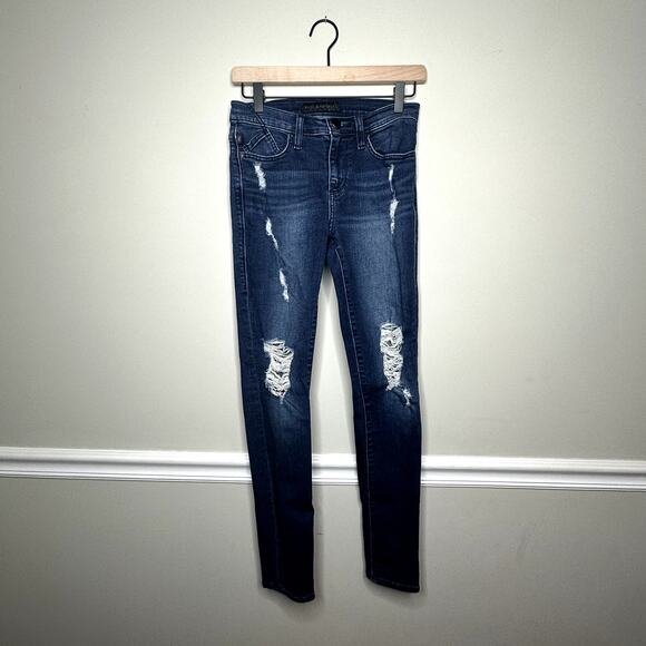 Rock & Republic Distressed Berlin Skinny Jeans - Picture 3 of 9